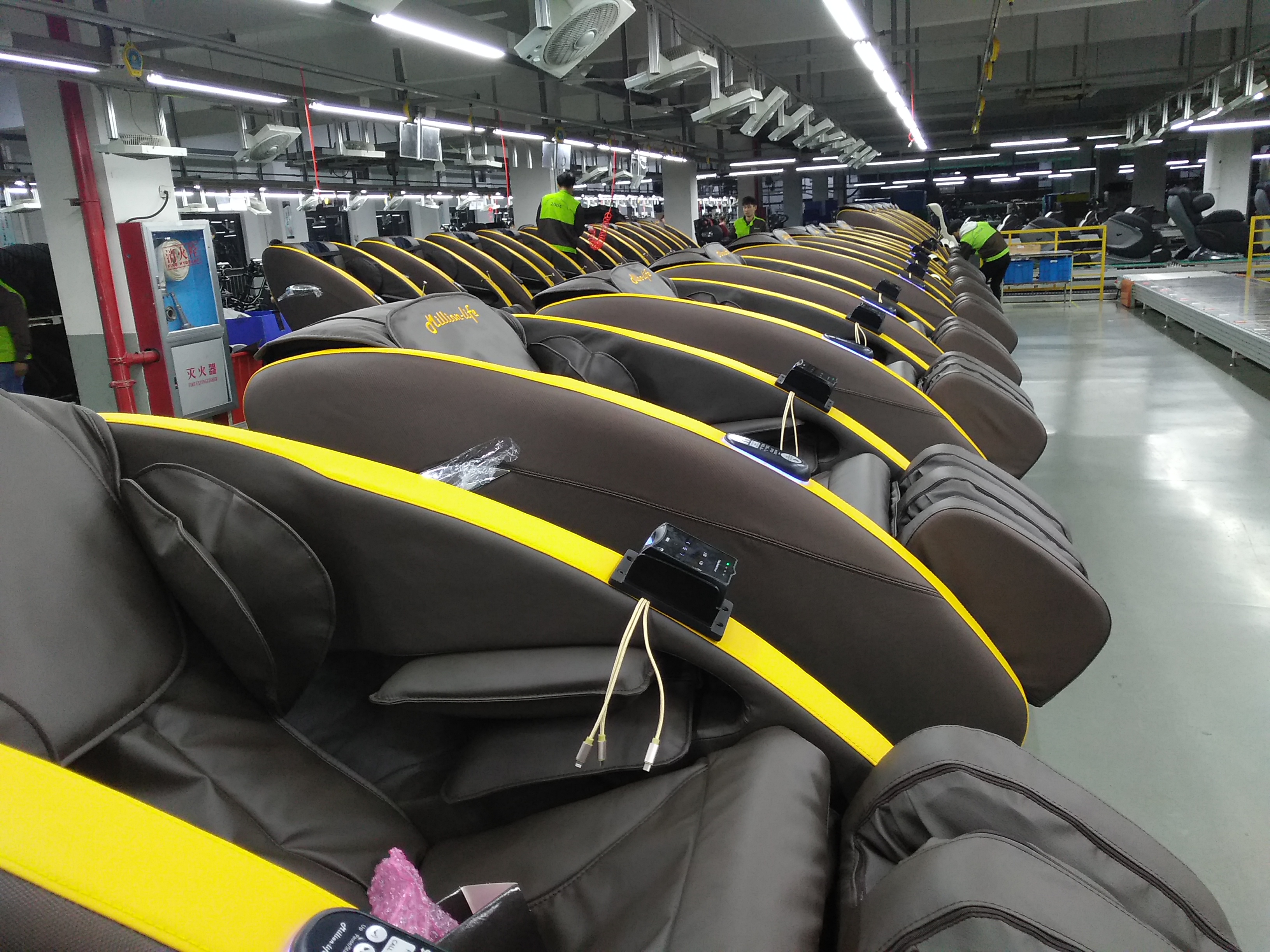 這(zhè)麽多(duō)共享按摩椅品牌，為(wèi)何唯獨頭等艙互聯成為(wèi)CCTV知(zhī)名品牌？